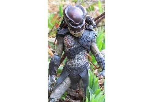 Фігурка BERSERKER PREDATOR Action Figure NECA Фігурка BERSERKER PREDATOR Action Figure NECA