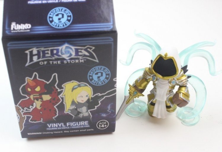 Міні фігурка Heroes of the Storm Funko Mystery Minis - Tyrael Міні фігурка Heroes of the Storm Funko Mystery Minis - Tyrael