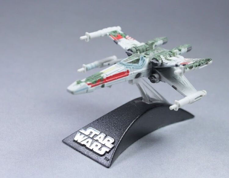 Фігурка HASBRO STAR WARS X-WING FIGHTER DAGOBAH