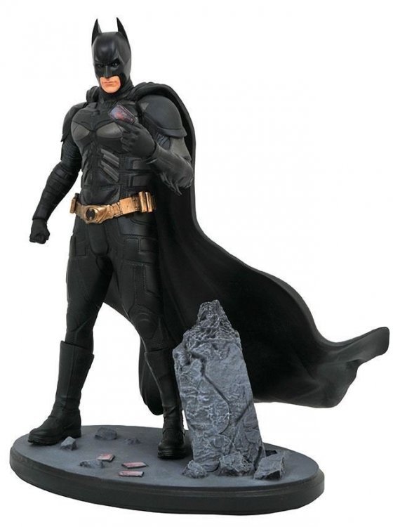 Фігурка Diamond Select DC Movie: The Dark Knight Batman Diorama Figure 9 "