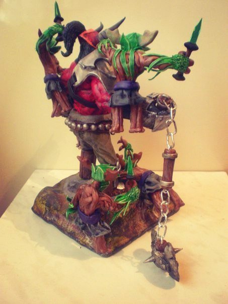 Статуетка Dota 2 - Axe in battle Статуетка Dota 2 - Axe in battle