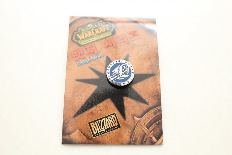 Значок WORLD Of WARCRAFT Alliance Paladin-1_enl.jpg Значок WORLD Of WARCRAFT Alliance Paladin-1_enl.jpg