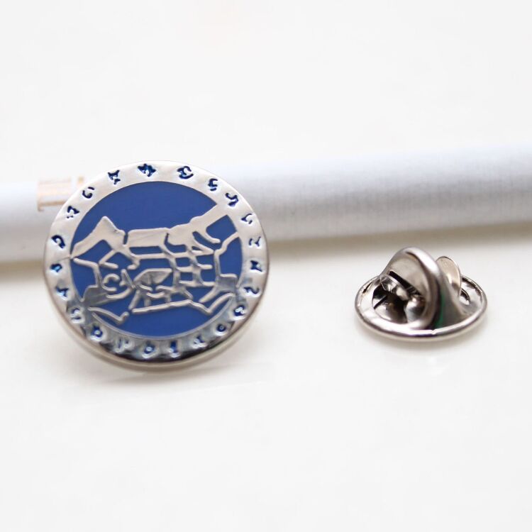 Значок WORLD Of WARCRAFT Alliance Priest_enl.jpg