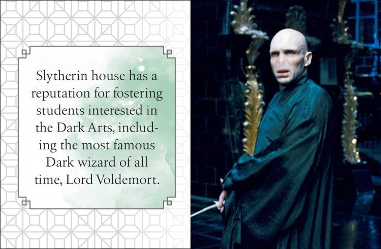 Міні книга Harry Potter: Slytherin (Tiny Book) Міні книга Harry Potter: Slytherin (Tiny Book)