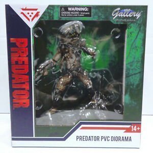 Фігурка Diamond Select Toys Predator Gallery: Jungle Predator Figure Фігурка Diamond Select Toys Predator Gallery: Jungle Predator Figure