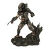 Фігурка Diamond Select Toys Predator Gallery: Jungle Predator Figure Фігурка Diamond Select Toys Predator Gallery: Jungle Predator Figure