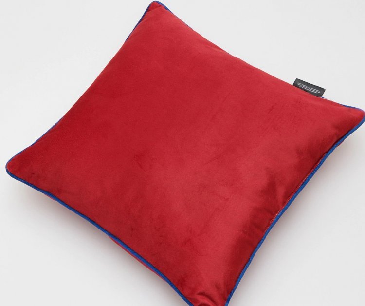 Мяка подушка Гоґвортс Гаррі Поттер Hogwarts Harry Potter Plush 40*40 см. Мяка подушка Гоґвортс Гаррі Поттер Hogwarts Harry Potter Plush 40*40 см.