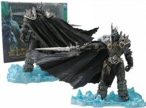DC World of Warcraft Arthas Menethil The Lich King Deluxe  Action Figure