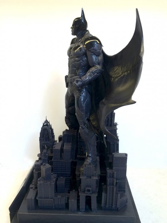 Статуетка - Batman Arkham Knight Limited Edition Statue Статуетка - Batman Arkham Knight Limited Edition Statue