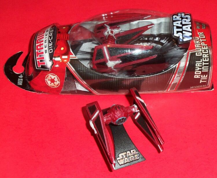 Фігурка Hasbro STAR WARS ROYAL GUARD TIE INTERCEPTOR - 2006