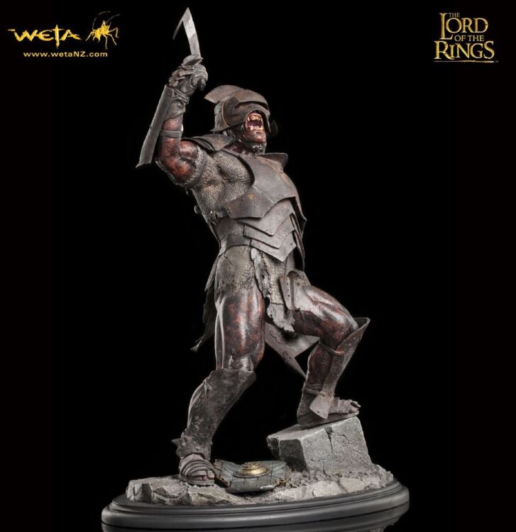 Статуетка The Lord of the Rings - Uruk-hai swordsman Statue (Weta Collectibles)