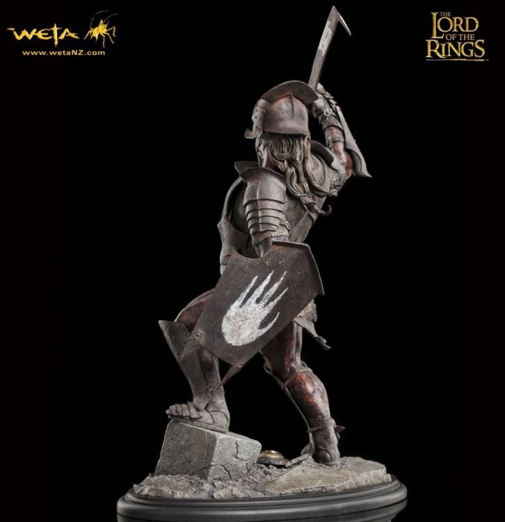 Статуетка The Lord of the Rings - Uruk-hai swordsman Statue (Weta Collectibles)