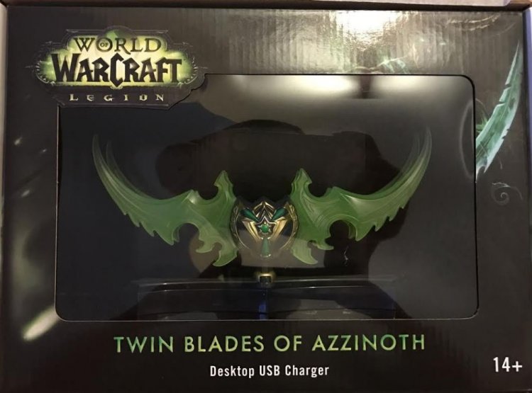 World of Warcraft Warglaive USB Charger
