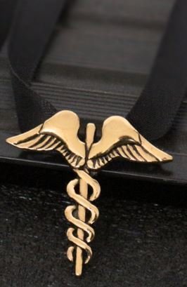 Кулон Shani Witcher 3 Wild Hunt (метал) колір золото