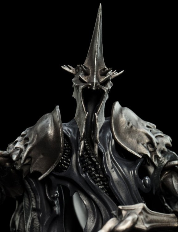 Статуетка MINI EPICS: THE WITCH-KING 19 cm (Weta) Статуетка MINI EPICS: THE WITCH-KING 19 cm (Weta)