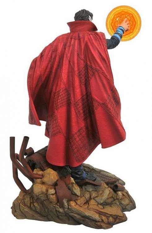 Фігурка Diamond Select Toys Marvel Gallery: Infinity War - Doctor Strange Фігурка Diamond Select Toys Marvel Gallery: Infinity War - Doctor Strange