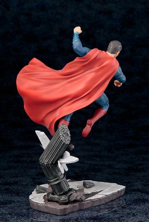 Фігурка Kotobukiya Batman vs. Superman: Dawn of Justice: Superman ArtFX + Statue Figure Фігурка Kotobukiya Batman vs. Superman: Dawn of Justice: Superman ArtFX + Statue Figure