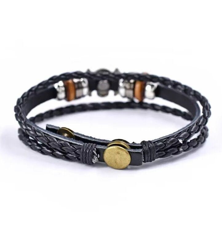 Браслет One Piece Anime Leather Luffy Bracelet 22 см. Браслет One Piece Anime Leather Luffy Bracelet 22 см.
