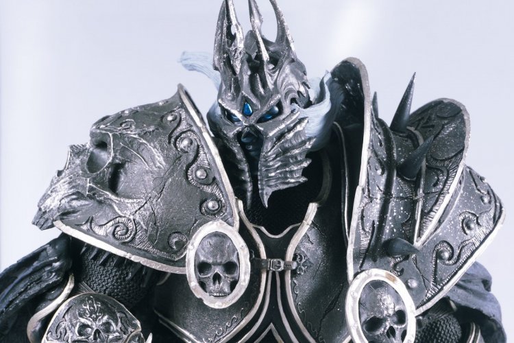 World of Warcraft Arthas Menethil the Lich King Polystone Statue Sideshow World of Warcraft Arthas Menethil the Lich King Polystone Statue Sideshow