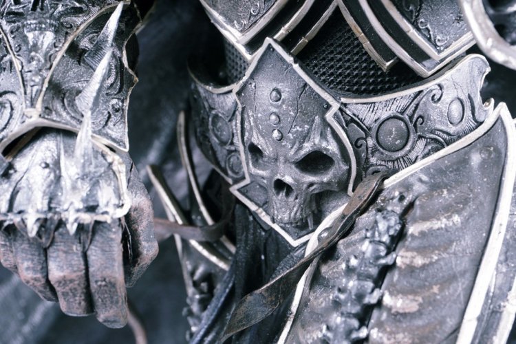 World of Warcraft Arthas Menethil the Lich King Polystone Statue Sideshow World of Warcraft Arthas Menethil the Lich King Polystone Statue Sideshow